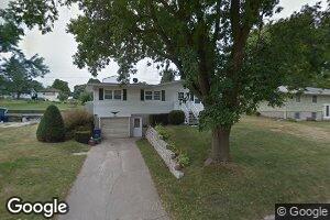 207 W 2nd St, Mechanicsville, IA 52306