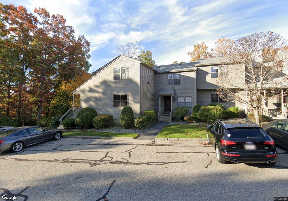 1401 Pinewood Dr, Smithfield, RI 02917 - photo 1