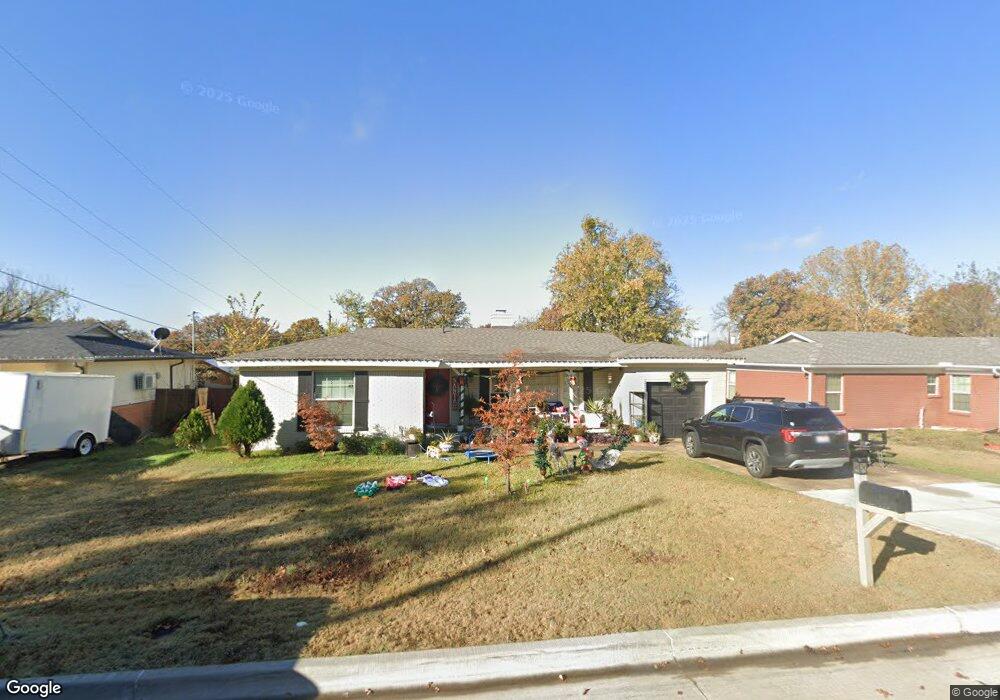 921 Walter St, Bedford, TX 76022 - photo 1