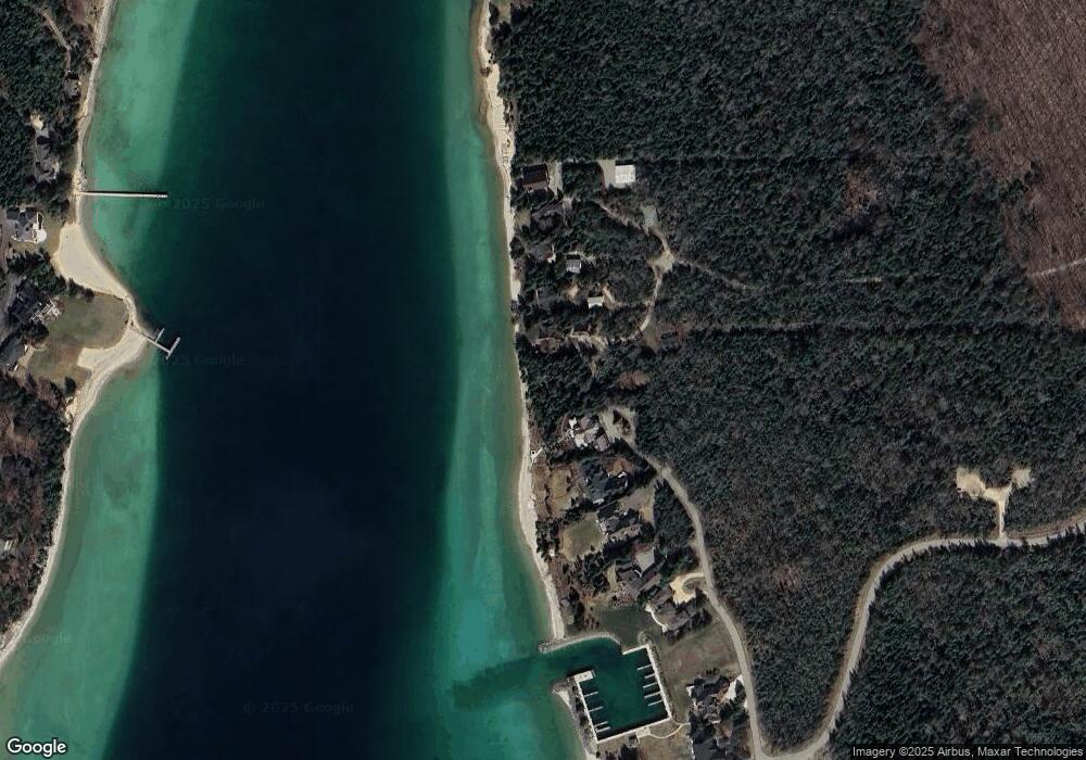 7787 See Rd, Charlevoix, MI 49720 - photo 1