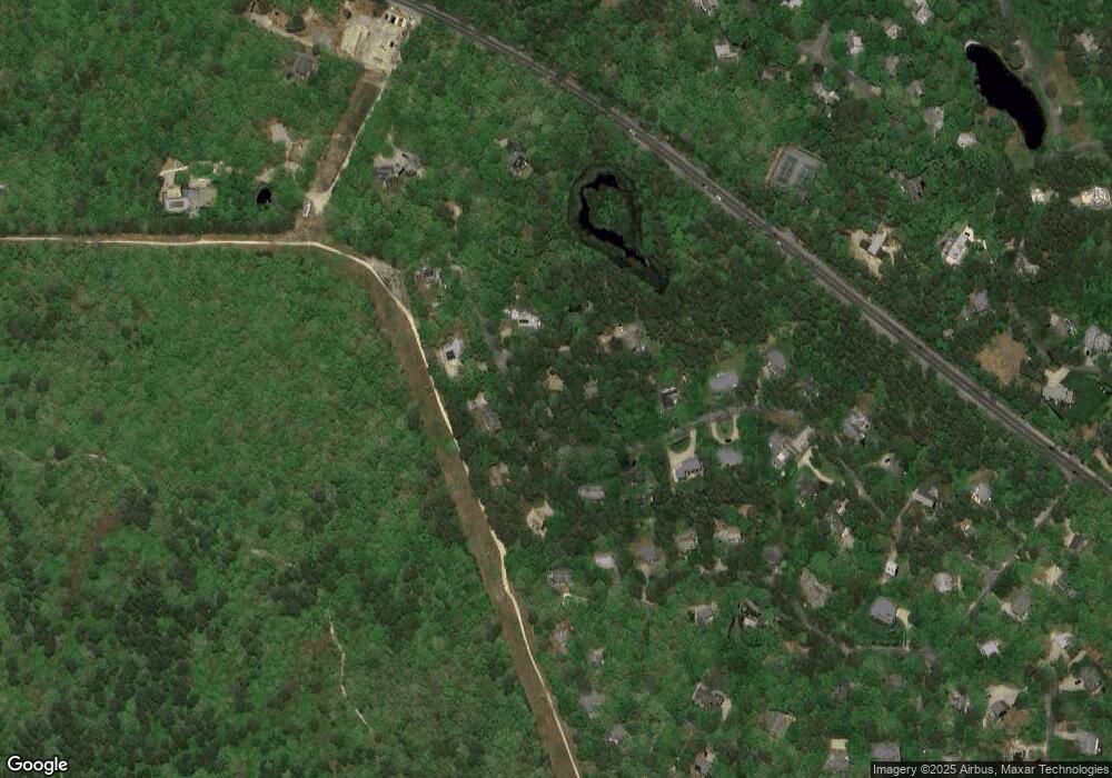 4 Gull Ln, Edgartown, MA 02539 - photo 1