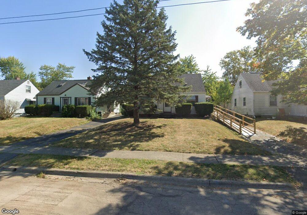 3424 Dresden St, Columbus, OH 43224 - photo 1