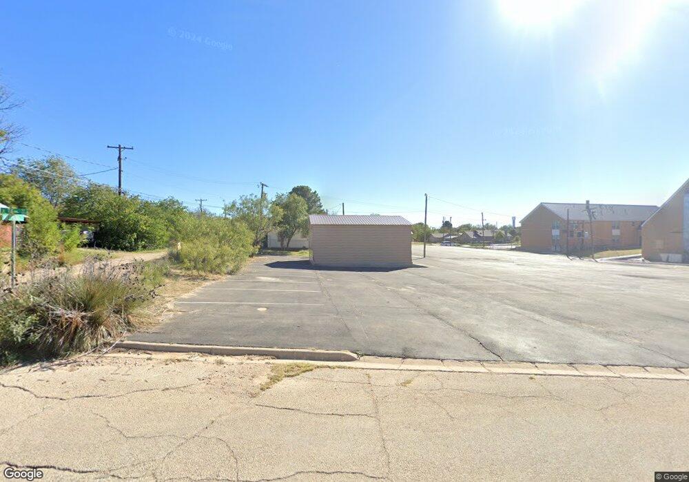112 E 14th St, Big Spring, TX 79720 - photo 1