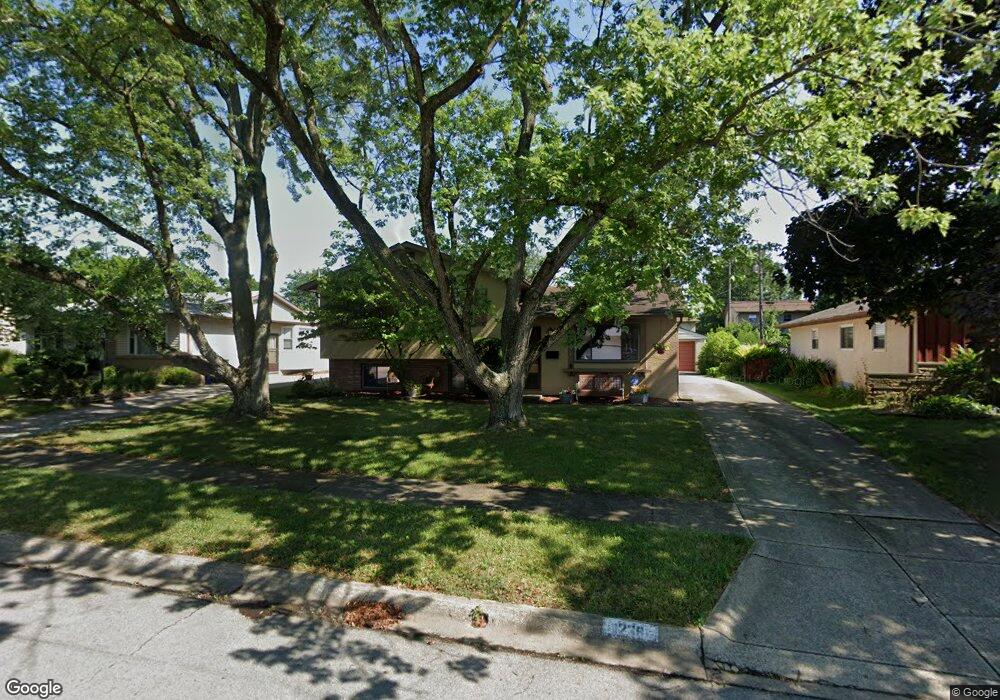 1230 Oakfield Dr S, Columbus, OH 43229 - photo 1