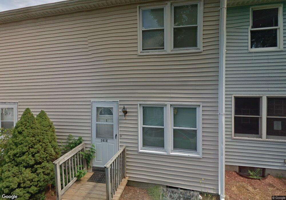 241 Norfolk St unit 4, Dorchester Center, MA 02124 - photo 1