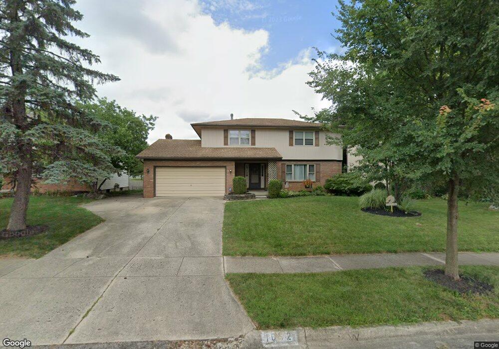 1692 Lynnhurst Rd, Columbus, OH 43229 - photo 1