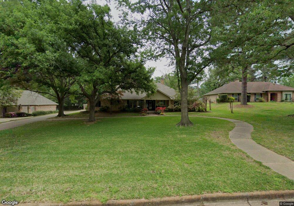 9062 Elm Tree Cir, Tyler, TX 75703 - photo 1