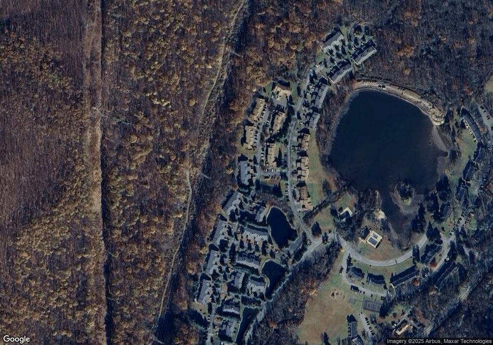 281 Heritage Ln, Monroe, NY 10950 - photo 1