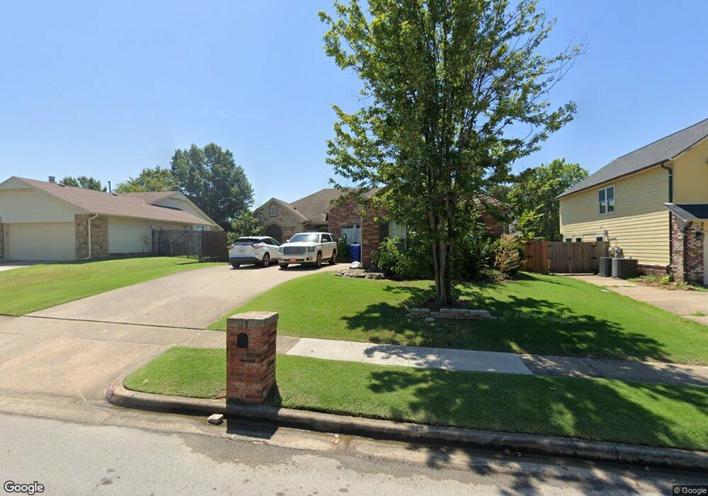 2529 W Honolulu St, Broken Arrow, OK 74012 - photo 1