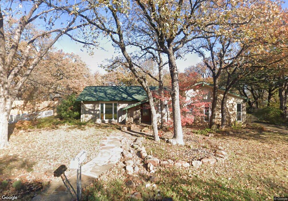 605 King Dr, Bedford, TX 76022 - photo 1