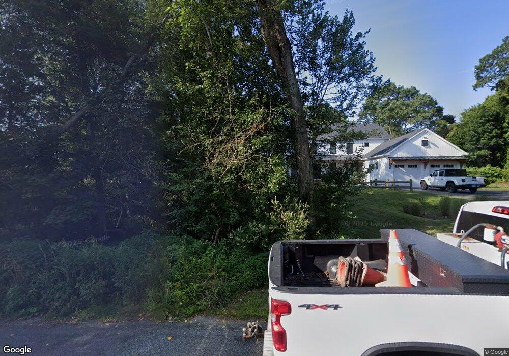 24 Benefit Rd, Wakefield, RI 02879 - photo 1