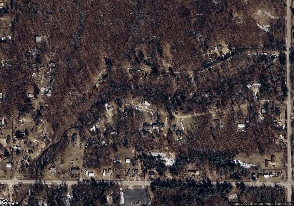 1369 Elm Blvd, Beaverton, MI 48612 - photo 1