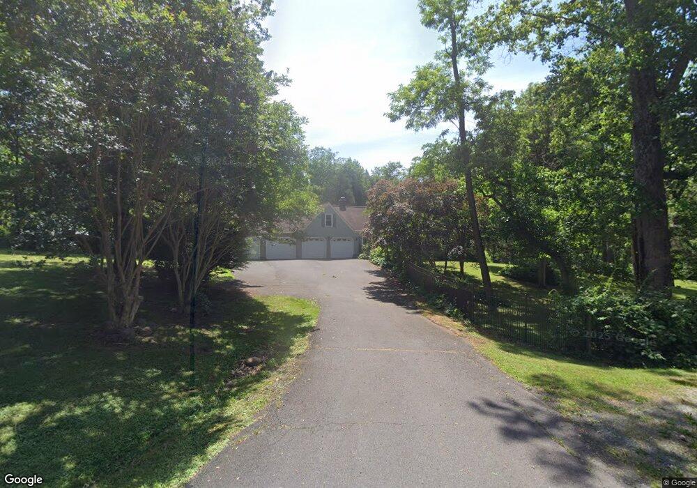 5380 Winfield Rd, Fairfax, VA 22030 - photo 1