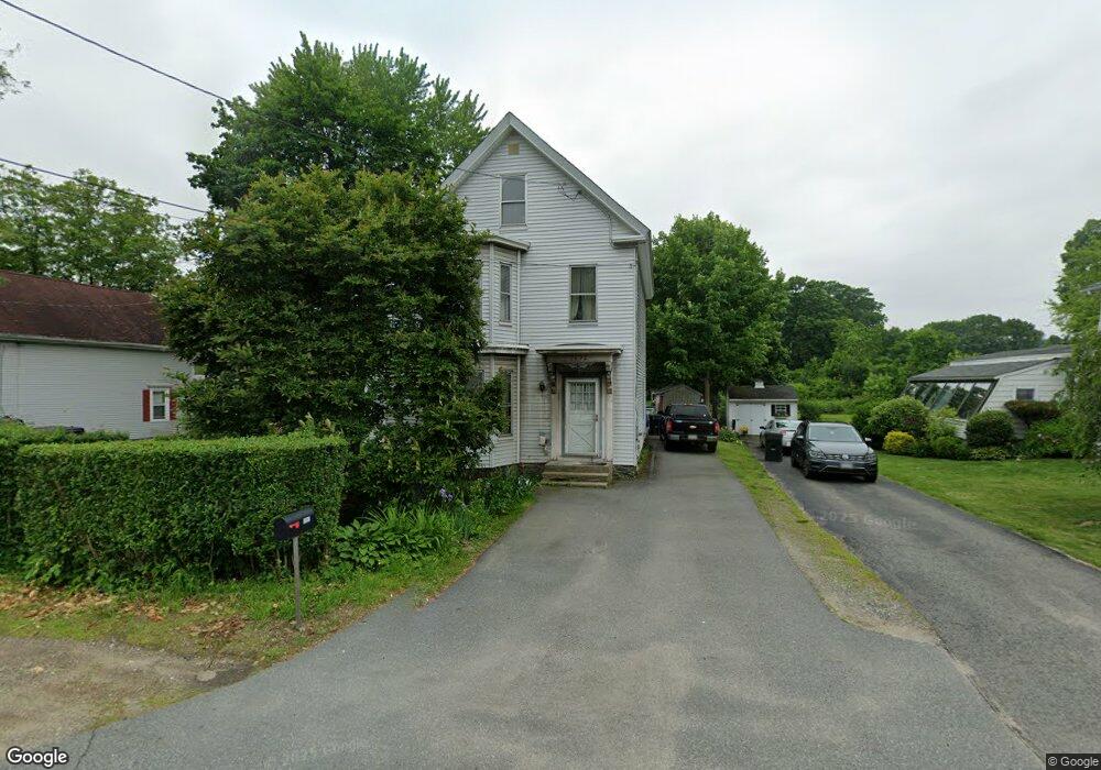 1092 Mammoth Rd, Dracut, MA 01826 - photo 1