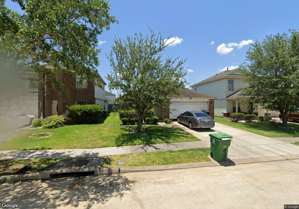 10346 Kinsdale Crossing Ln, Houston, TX 77075 - photo 1