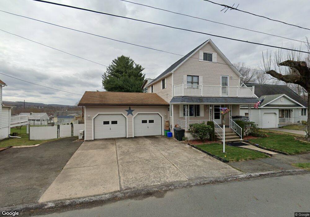 1136 E State St, Archbald, PA 18403 - photo 1