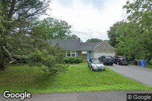 1312 Wapping Rd, Middletown, RI 02842