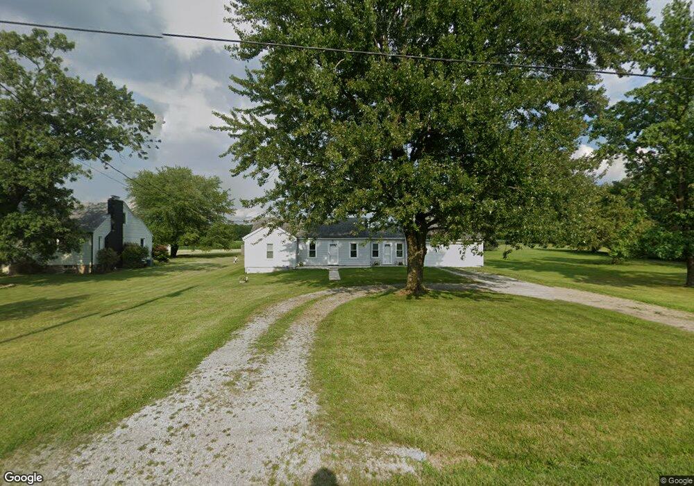 12521 Marion Center Rd, Hoagland, IN 46745 - photo 1