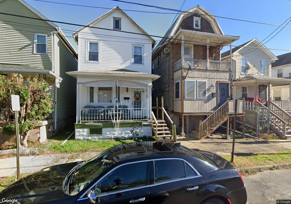 122 Center St, Nanticoke, PA 18634 - photo 1