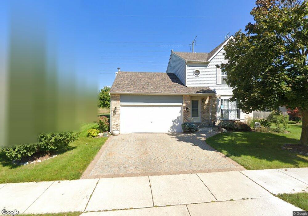 2890 W Clearview Ave, Waukegan, IL 60085 - photo 1