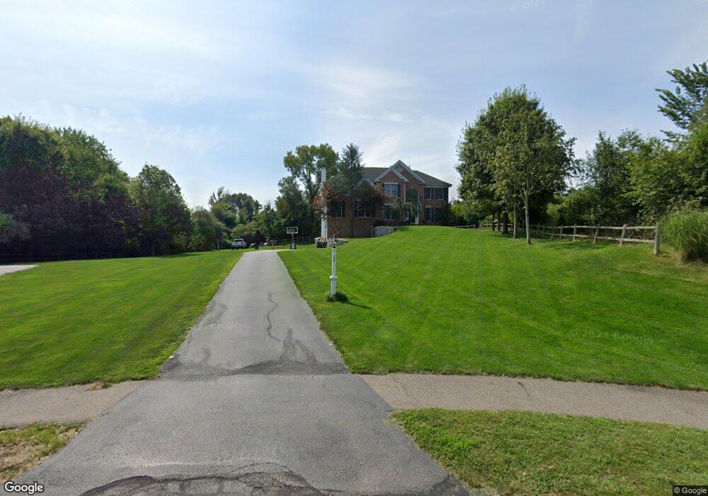 22 Hampton Ct, Bellingham, MA 02019 - photo 1