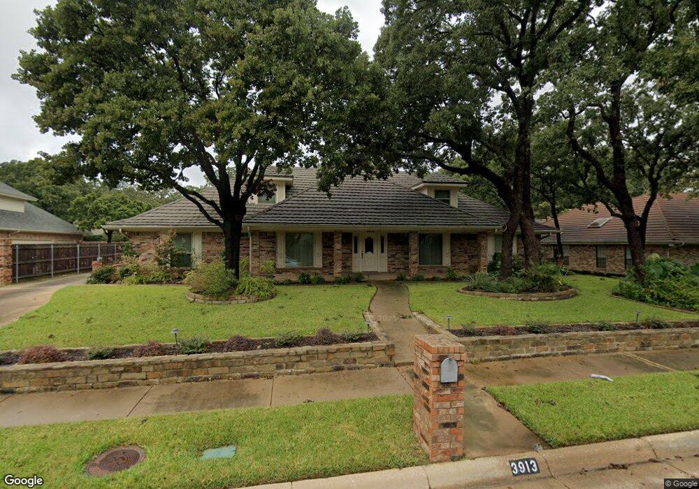 3913 Hillwood Way, Bedford, TX 76021 - photo 1
