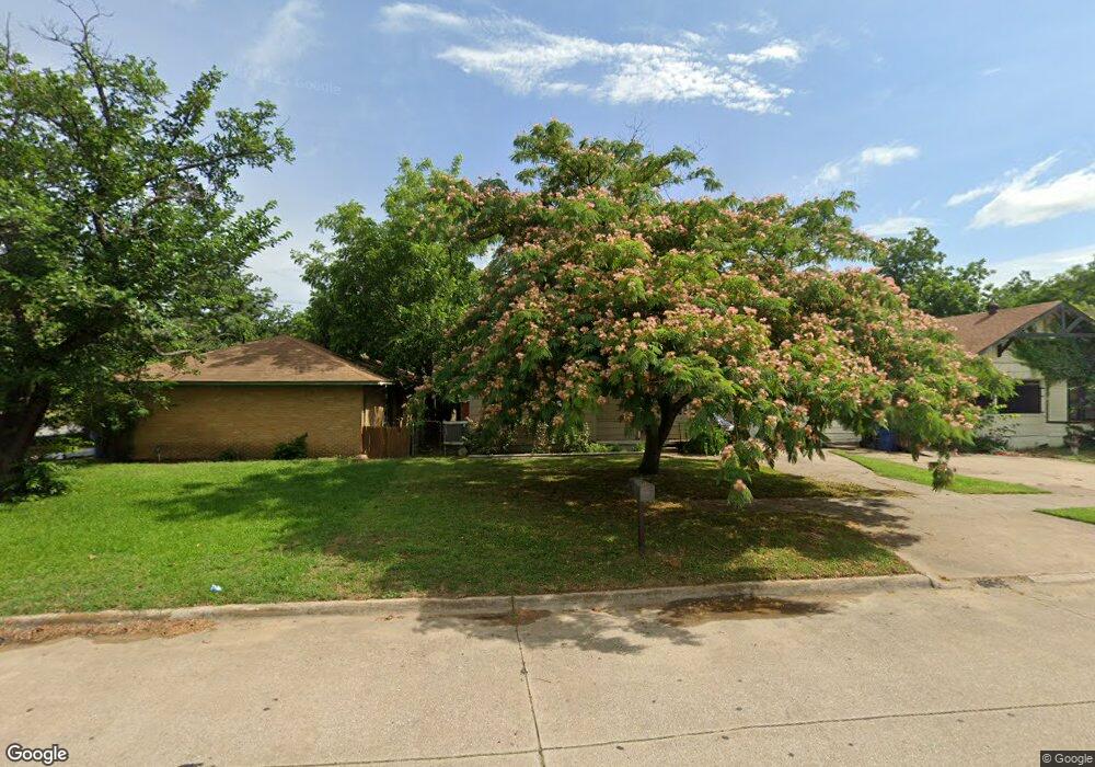 106 W Murray St, Denison, TX 75021 - photo 1