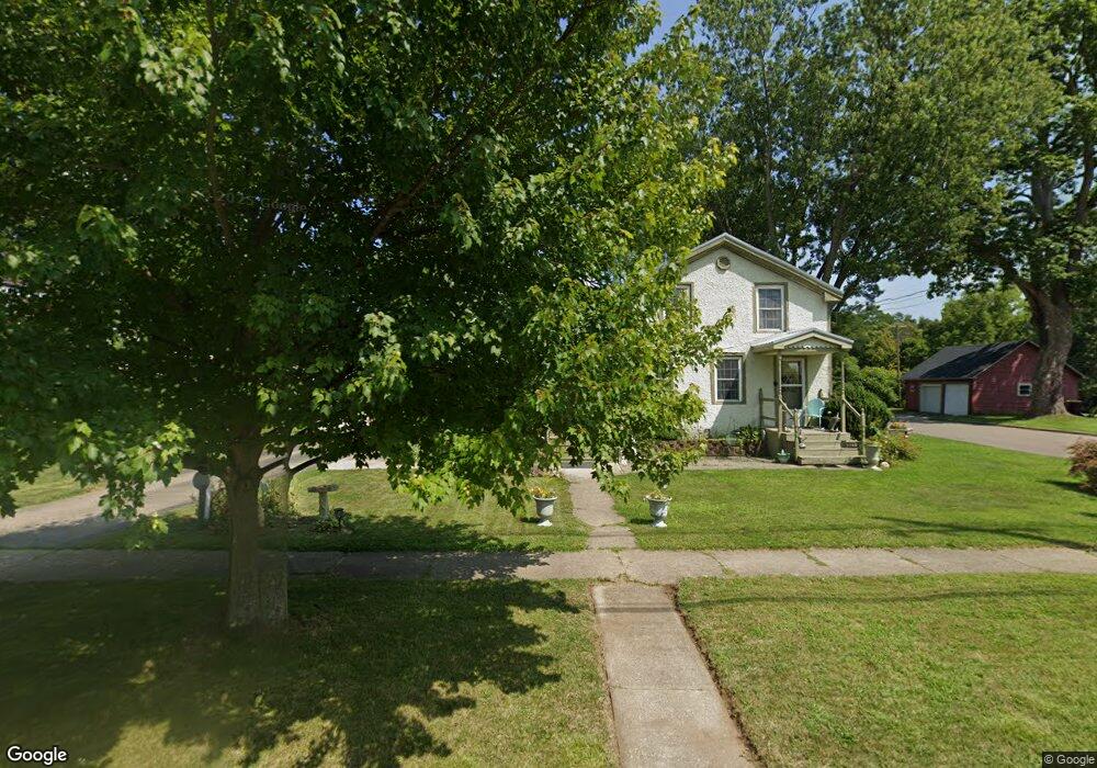 321 S Marshall Ave, Marshall, MI 49068 - photo 1