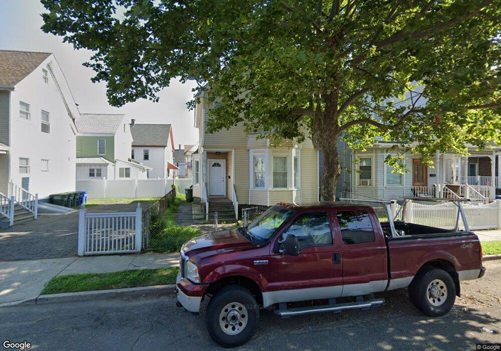 209 Shelton St, Bridgeport, CT 06608 - photo 1