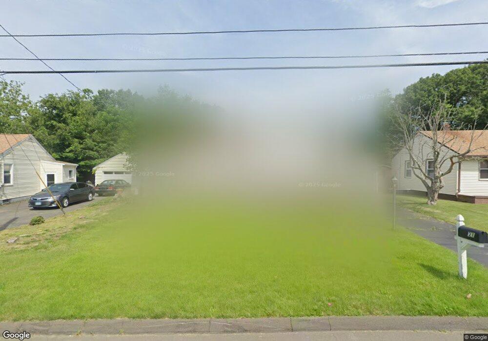 21 Nicholas Dr, East Haven, CT 06512 - photo 1