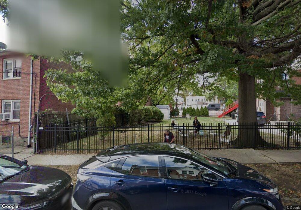 95-42 95th St, Jamaica, NY 11416 - photo 1