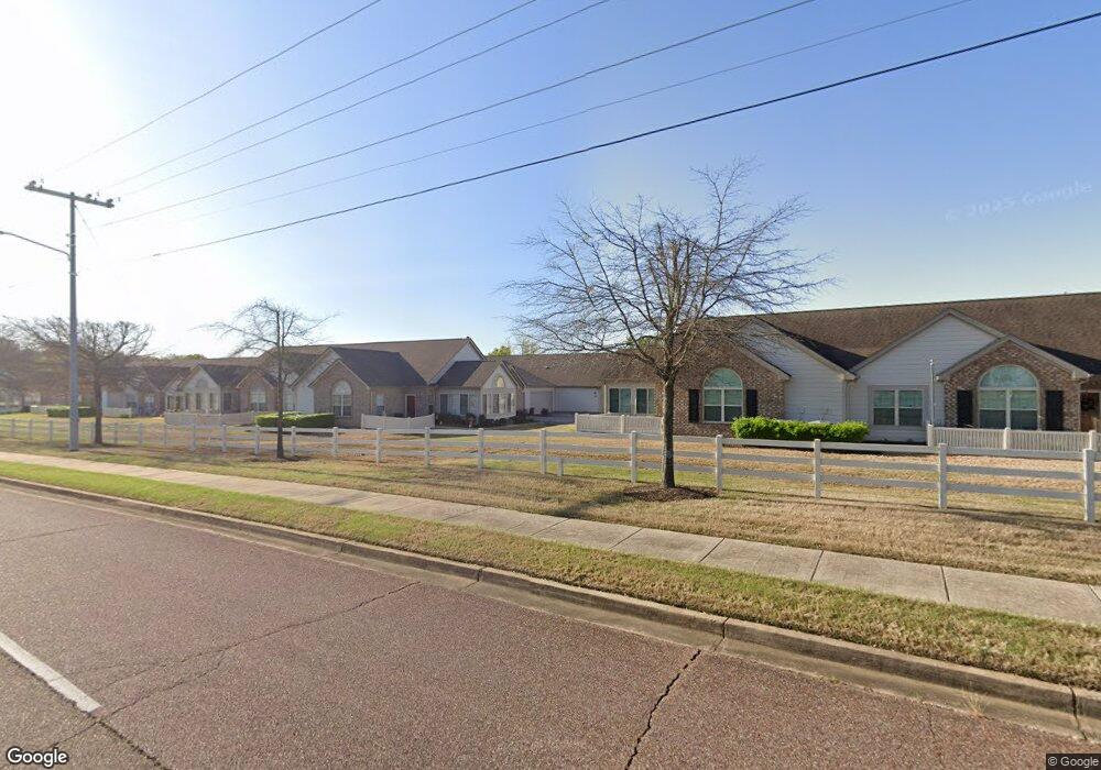 8798 Parkview Oaks Cir, Olive Branch, MS 38654 - photo 1