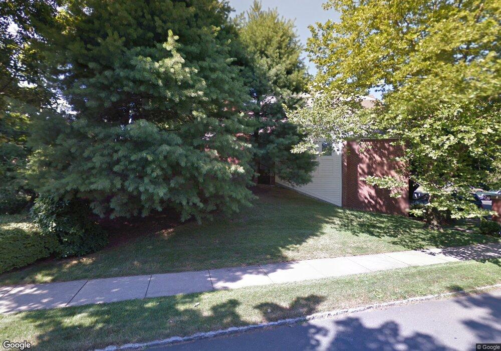 16 Pine Brook Ln, Darien, CT 06820 - photo 1