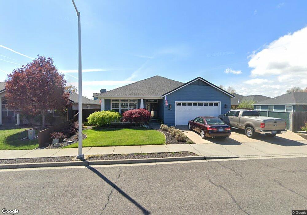 550 Brookside Ln, Central Point, OR 97502 - photo 1