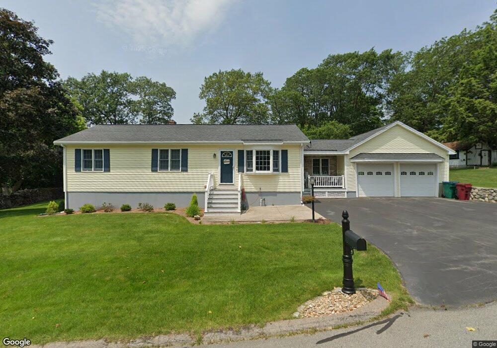 147 Acropolis Rd, Lowell, MA 01854 - photo 1