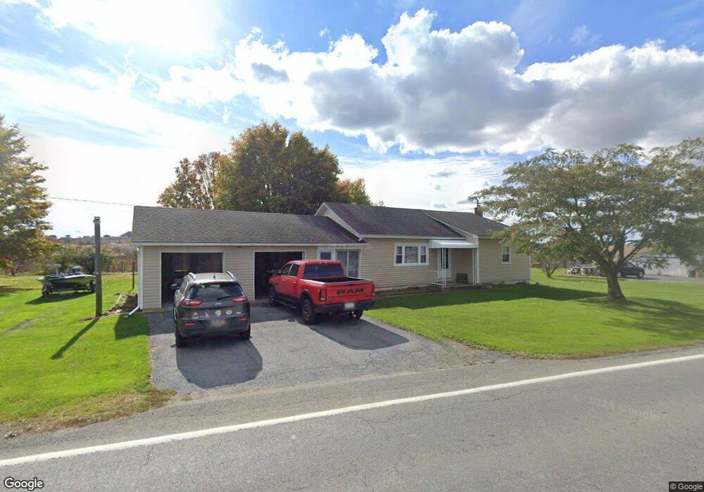 2865 Mountain View Dr, Bath, PA 18014 - photo 1