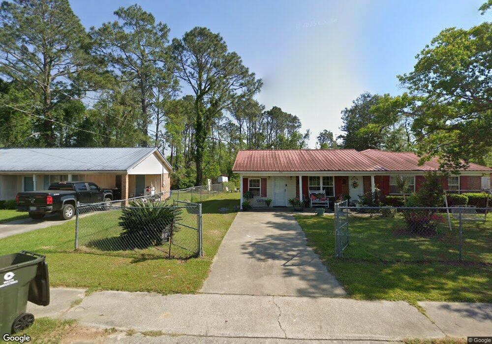 906 Juanita St, Douglas, GA 31533 - photo 1