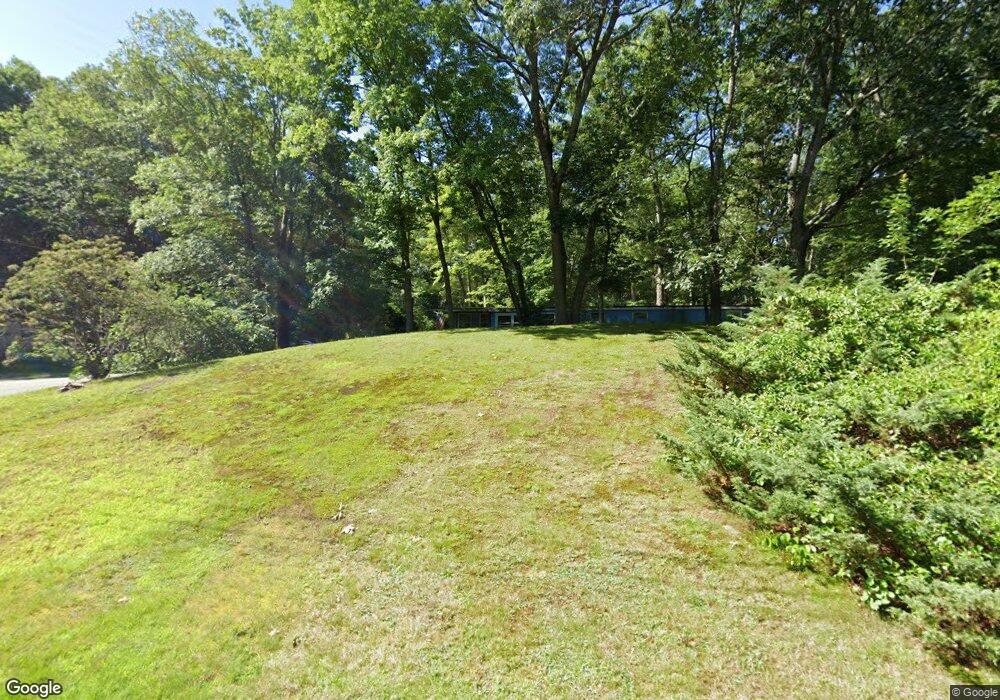 3 Maplewood Dr, Mapleville, RI 02839 - photo 1