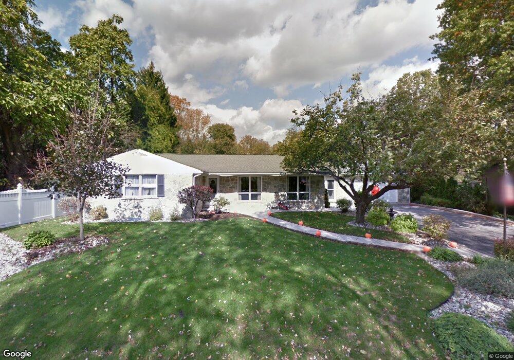 2485 Riverview Ave, Reading, PA 19605 - photo 1