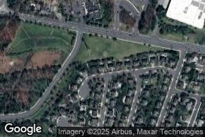 18 MacIorowski Rd, Parlin, NJ 08859