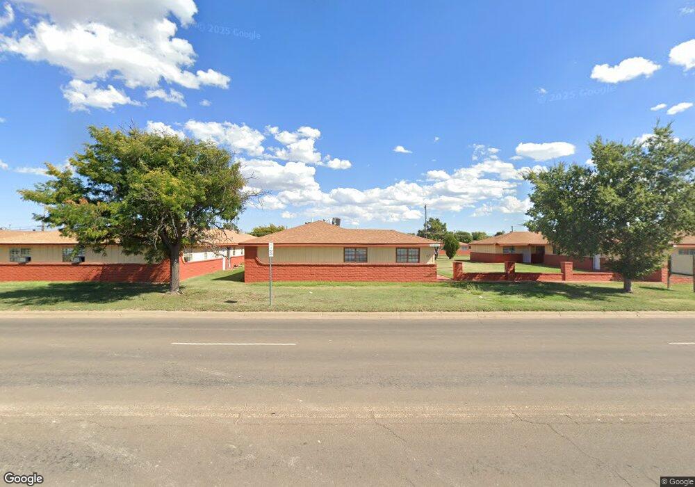 1213 S Maddox Ave, Dumas, TX 79029 - photo 1