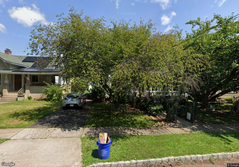 172 W Summit St, Somerville, NJ 08876 - photo 1