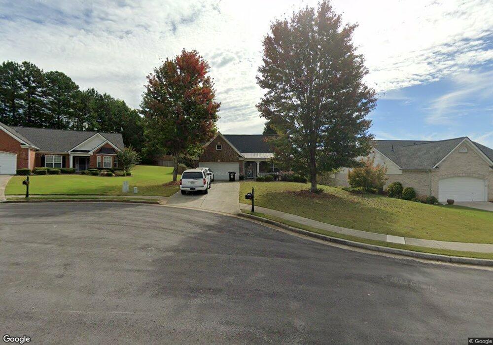 619 Grand Ashbury Ln, Buford, GA 30518 - photo 1