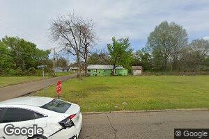 924 15th St N, Columbus, MS 39701