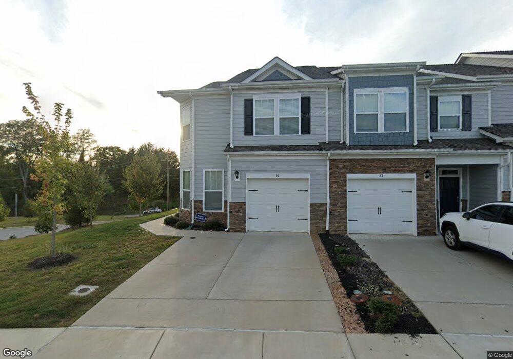 86 Creekview Rd unit 212, Hendersonville, NC 28792 - photo 1
