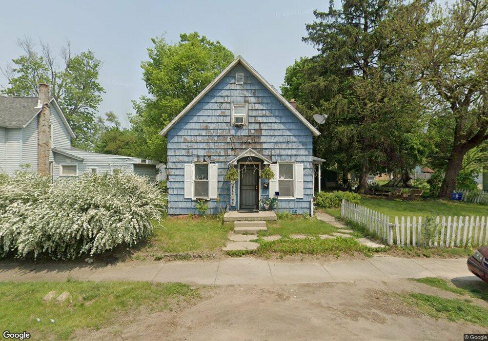 728 W Hubbard Ave, Elkhart, IN 46516 - photo 1