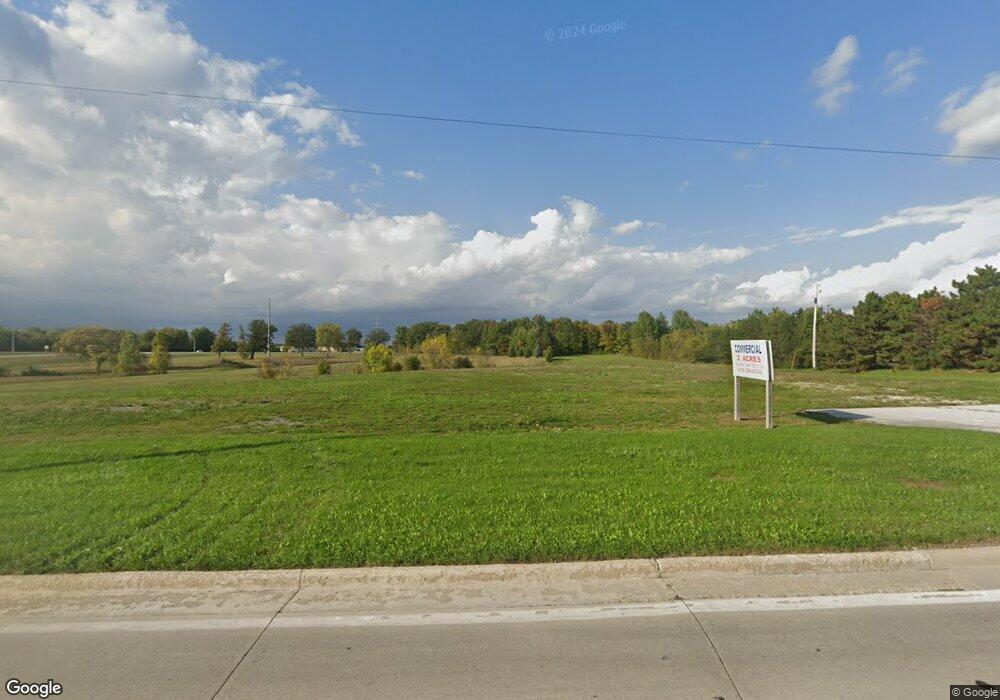 1667 Findlay Rd, Lima, OH 45801 - photo 1