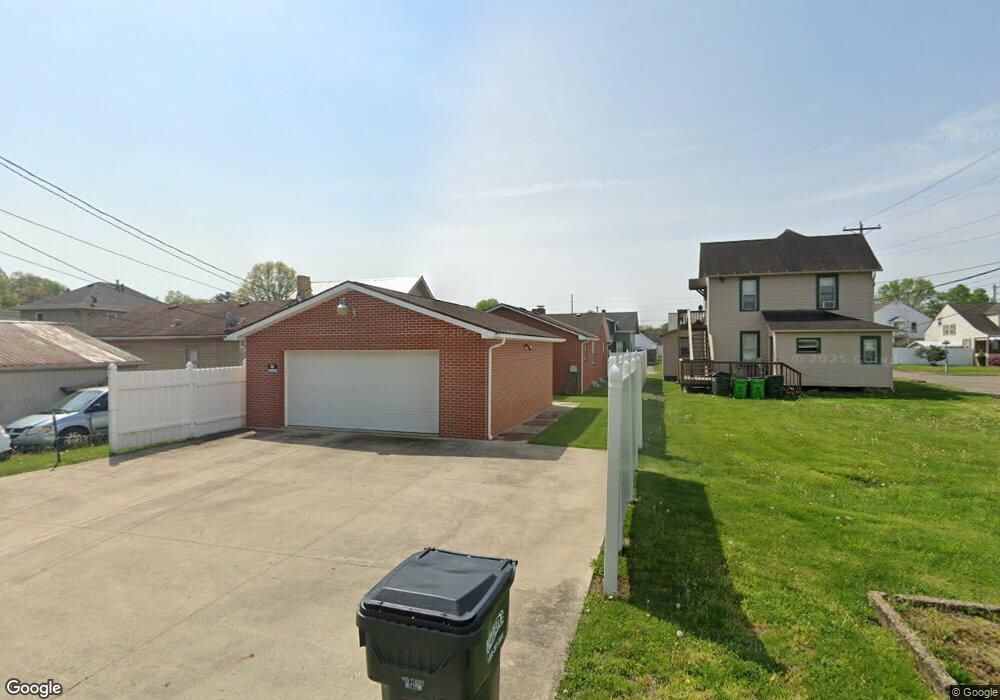 1014 Denman Ave, Coshocton, OH 43812 - photo 1