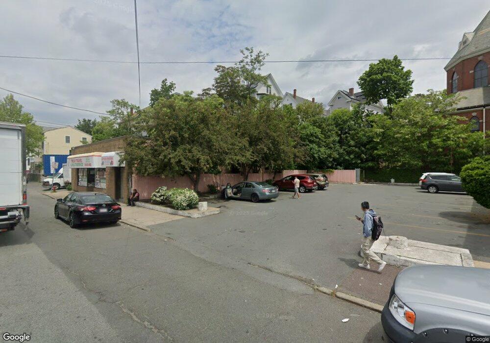 23 W Green St, Lynn, MA 01902 - photo 1