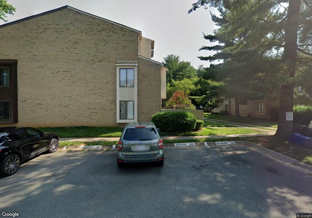 9265 Chadburn Place, Montgomery Village, MD 20886 - photo 1